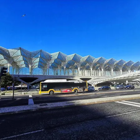 Bom Dia Parque Nacoes Lisboax Лиссабон